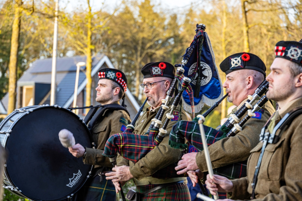 02 08 april 2026 herdenking bij de Ichtuskerk