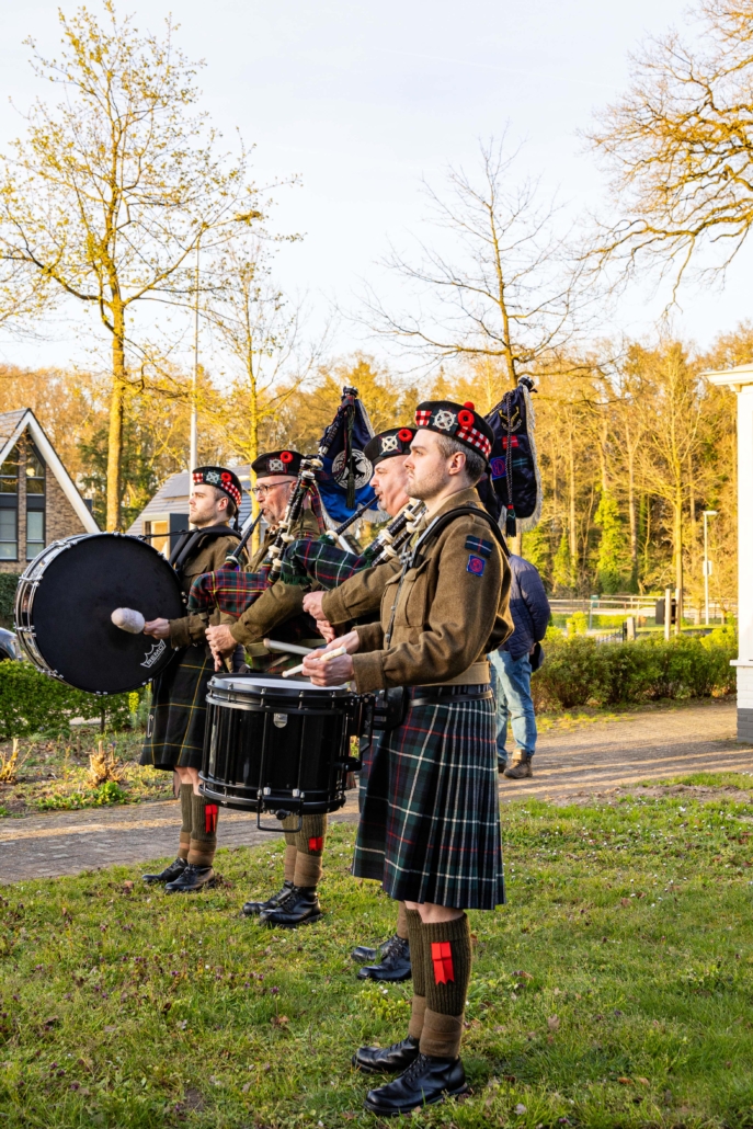 03 08 april 2026 herdenking bij de Ichtuskerk