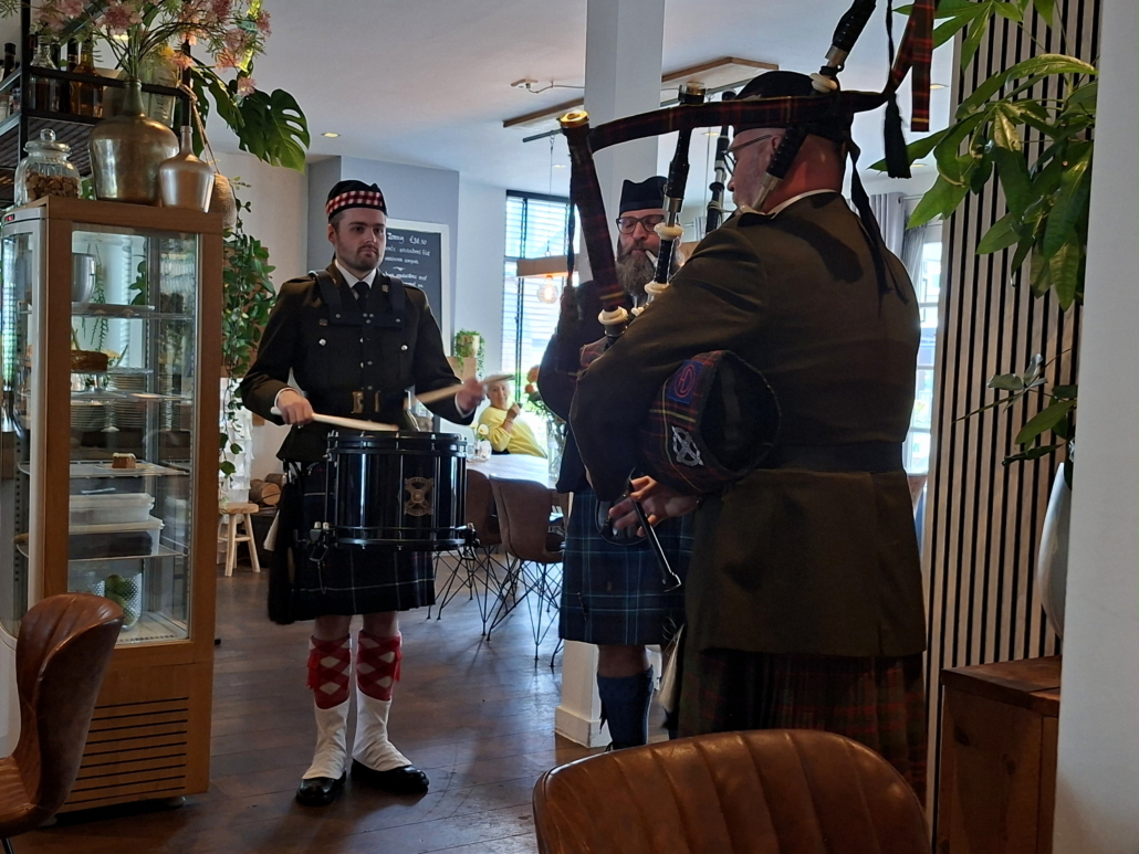 05 Optreden 80 jarige 12-10-25