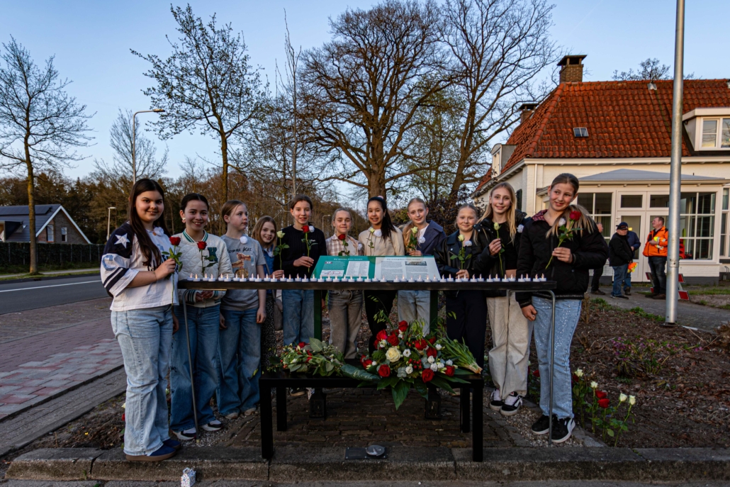 06 08 april 2026 herdenking bij de Ichtuskerk